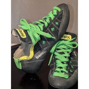 Boreal Rock Climbing Shoe Mens US 7 Aces Lucky Charms Irish Bouldering Fusion